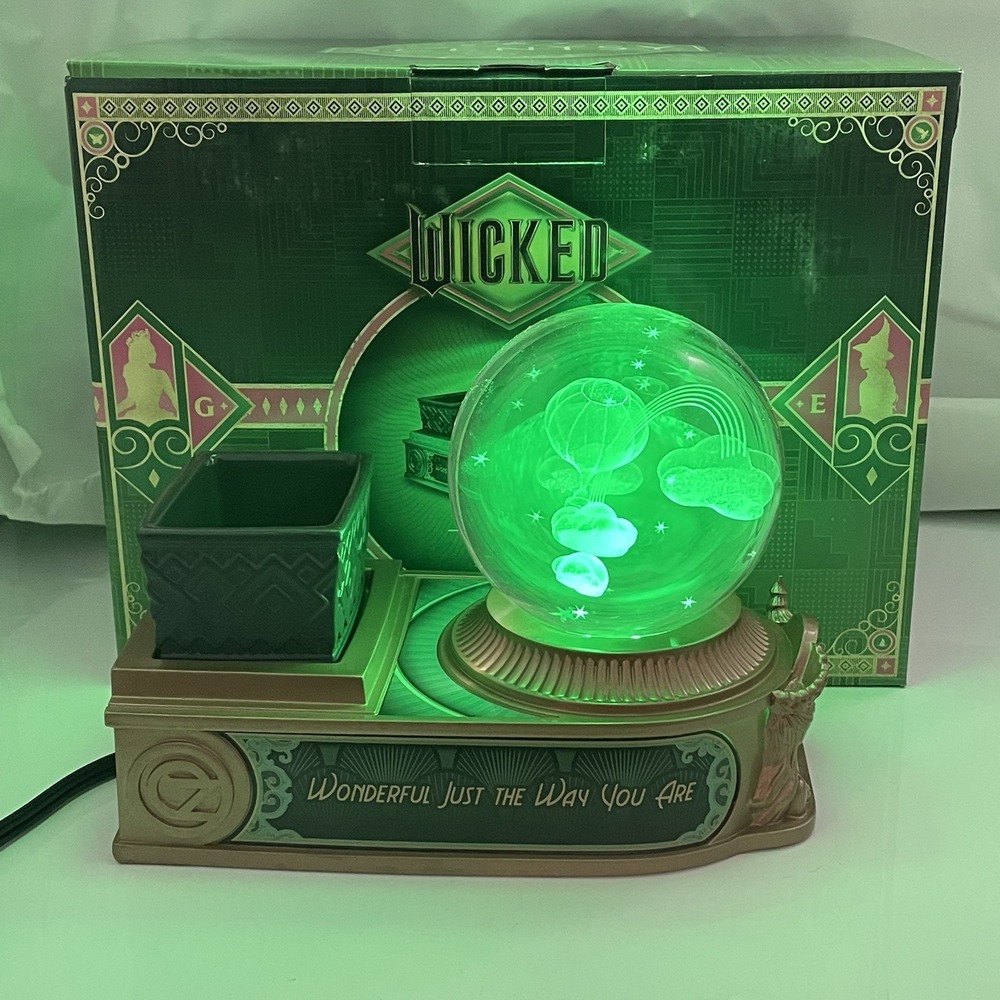 Wicked Scentsy Warmer – Brand New In Box Retired - Picture 2 of 14